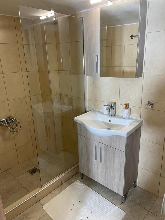 Pretty House Apartment Kavála ภายนอก รูปภาพ